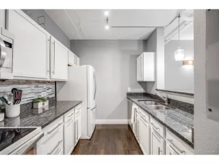 Photo #4: 9341907 Listing 