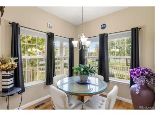 Photo #6: 9342251 Listing