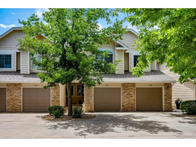 MLS: 9342276 Condo For Sale
