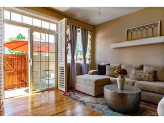 Photo #4: 9342276 Listing