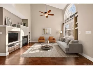 Photo #4: 9342621 Listing 