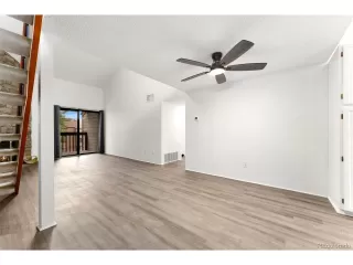 Photo #2: 9344048 Listing