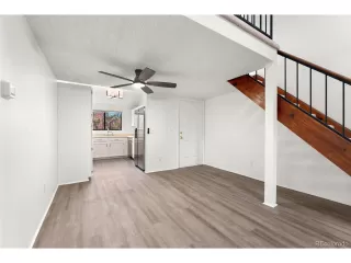 Photo #5: 9344048 Listing