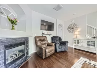 Photo #6: 9344729 Listing 