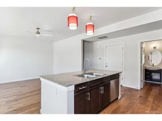 Photo #4: 9346423 Listing