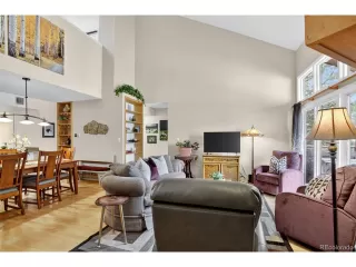 Photo #6: 9348260 Listing 