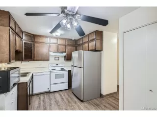 Photo #2: 9351164 Listing