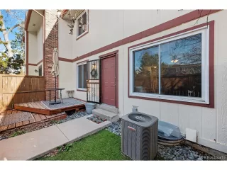 Photo #3: 9351967 Listing