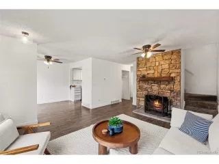 Photo #5: 9351967 Listing