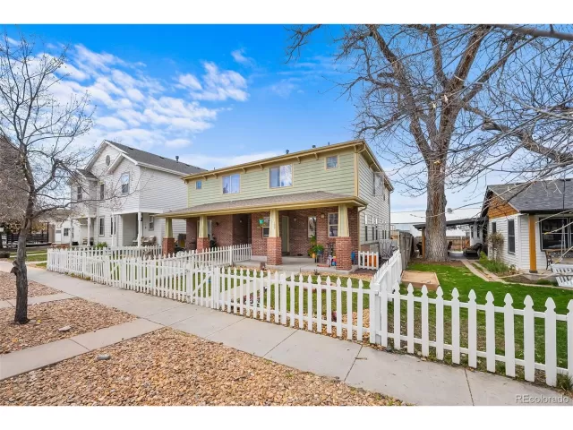 MLS: 9354508 Condo For Sale