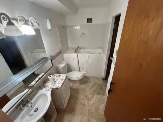 Photo #5: 9354999 Listing 