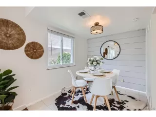 Photo #6: 9356902 Listing