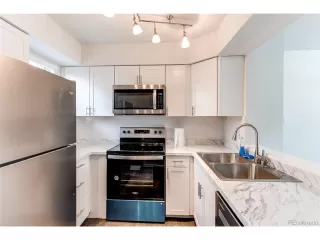 Photo #4: 9360327 Listing