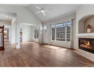 Photo #4: 9360862 Listing