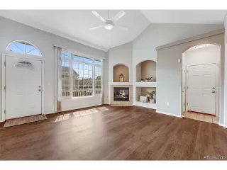 Photo #5: 9360862 Listing