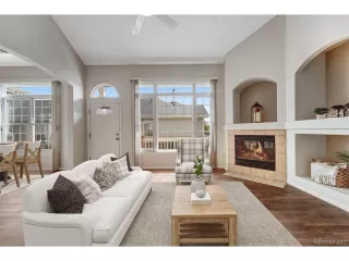 Photo #6: 9360862 Listing