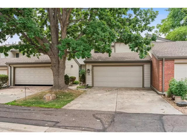 MLS: 9361858 Condo For Sale