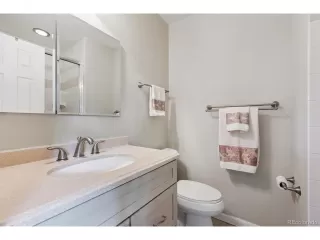 Photo #6: 9362884 Listing