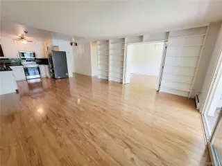 Photo #4: 9364206 Listing