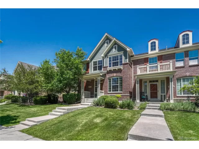 MLS: 9365854 Condo For Sale