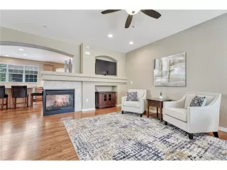 Photo #6: 9365854 Listing 