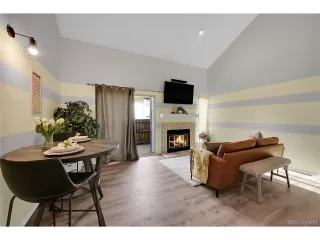 Photo #2: 9367459 Listing
