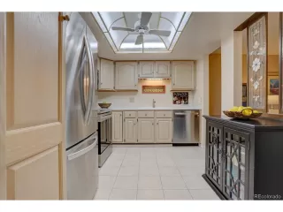 Photo #2: 9368331 Listing