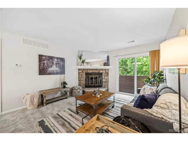 MLS: 9369635 Condo For Sale