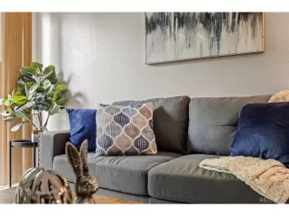 Photo #6: 9369635 Listing