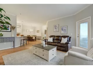 Photo #6: 9371374 Listing