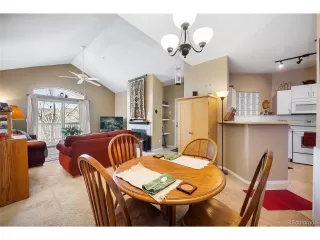 Photo #6: 9371918 Listing 