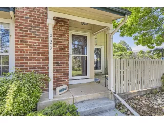 Photo #2: 9373721 Listing 