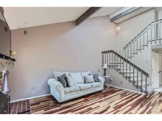 Photo #5: 9373721 Listing 