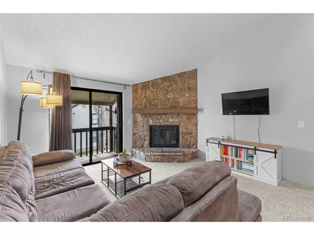 MLS: 9374034 Condo For Sale