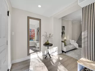 Photo #2: 9379525 Listing 