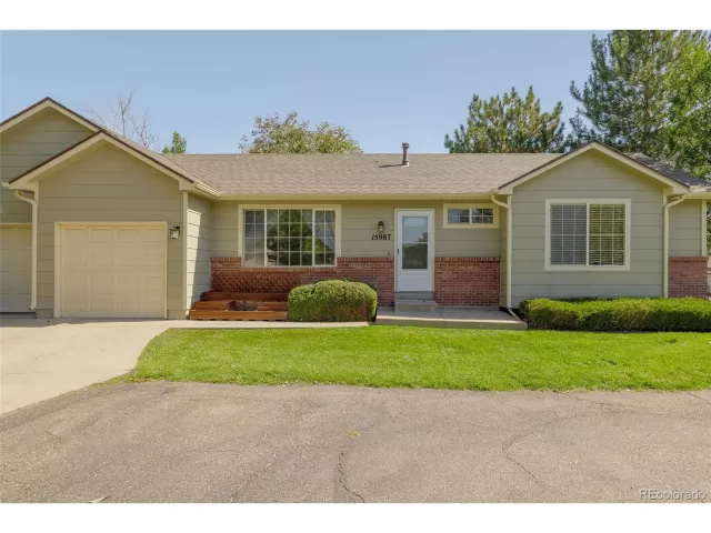 MLS: 9387457 Condo For Sale