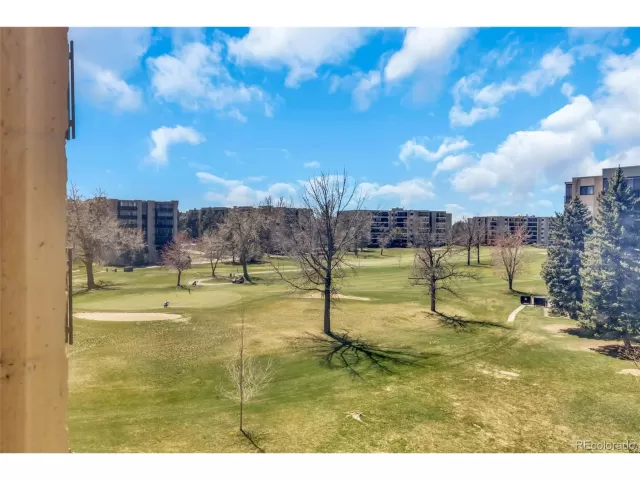 MLS: 9387664 Condo For Sale