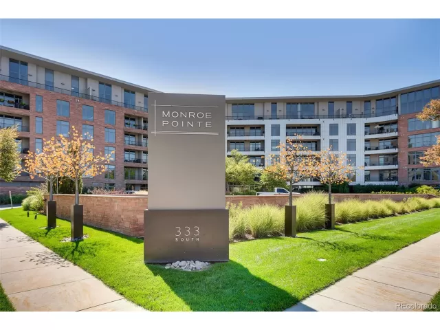 MLS: 9387752 Condo For Sale