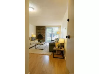 Photo #4: 9389420 Listing 