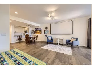 Photo #4: 9391651 Listing