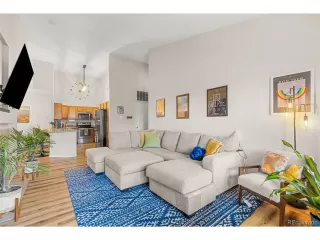 Photo #4: 9394742 Listing 