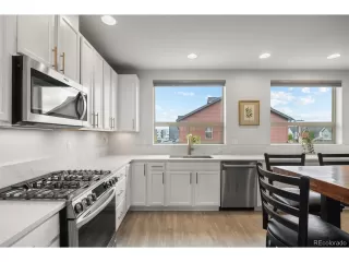 Photo #2: 9395266 Listing