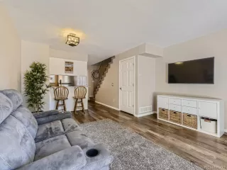 Photo #2: 9397001 Listing