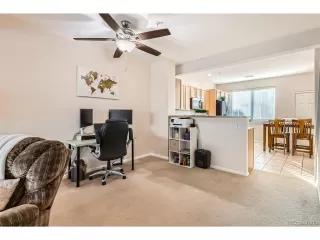 Photo #6: 9401511 Listing