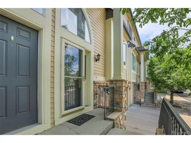 MLS: 9401537 Condo For Sale