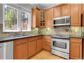 Photo #2: 9401537 Listing