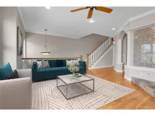 Photo #5: 9401537 Listing