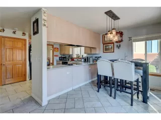 Photo #6: 9401596 Listing