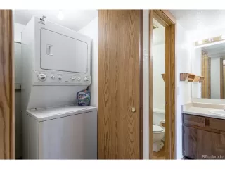Photo #3: 9403142 Listing