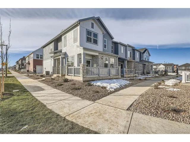 MLS: 9408954 Condo For Sale